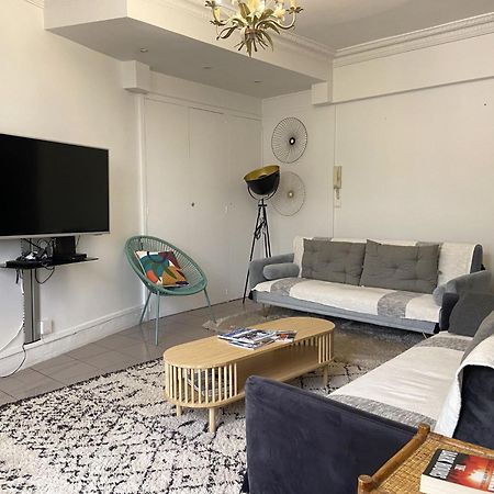 L'Appartement Des Champs Elysees Париж Екстериор снимка