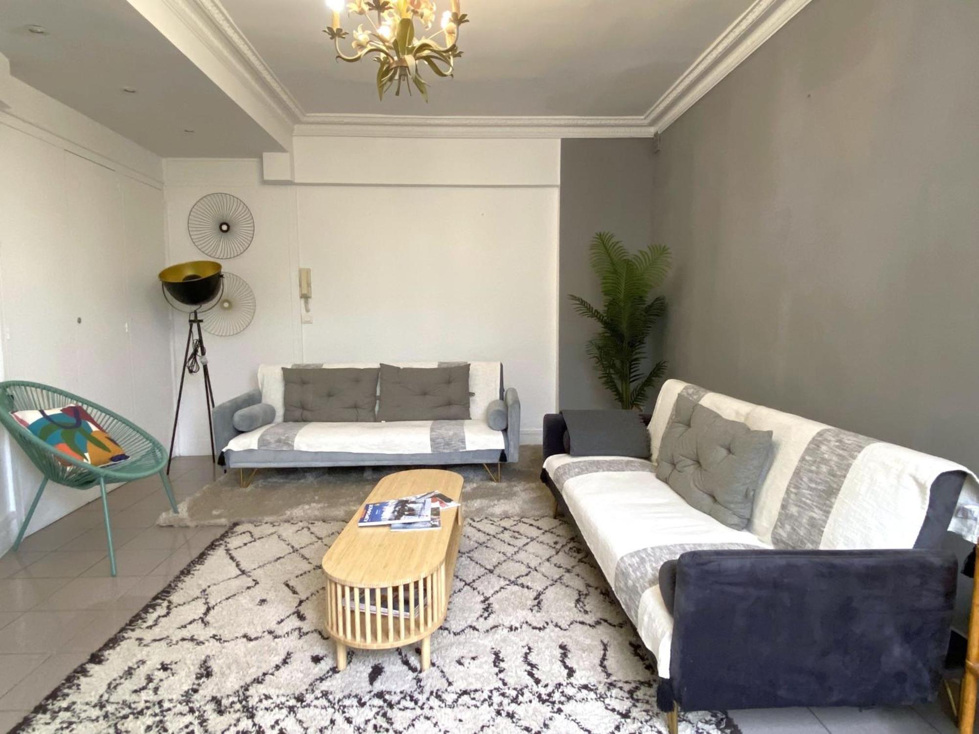 L'Appartement Des Champs Elysees Париж Екстериор снимка