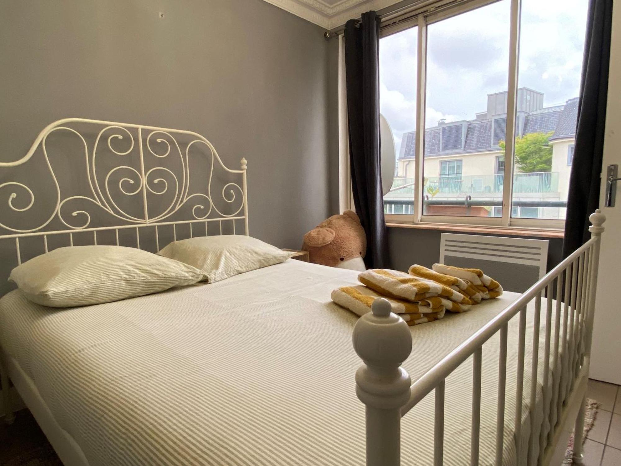 L'Appartement Des Champs Elysees Париж Екстериор снимка