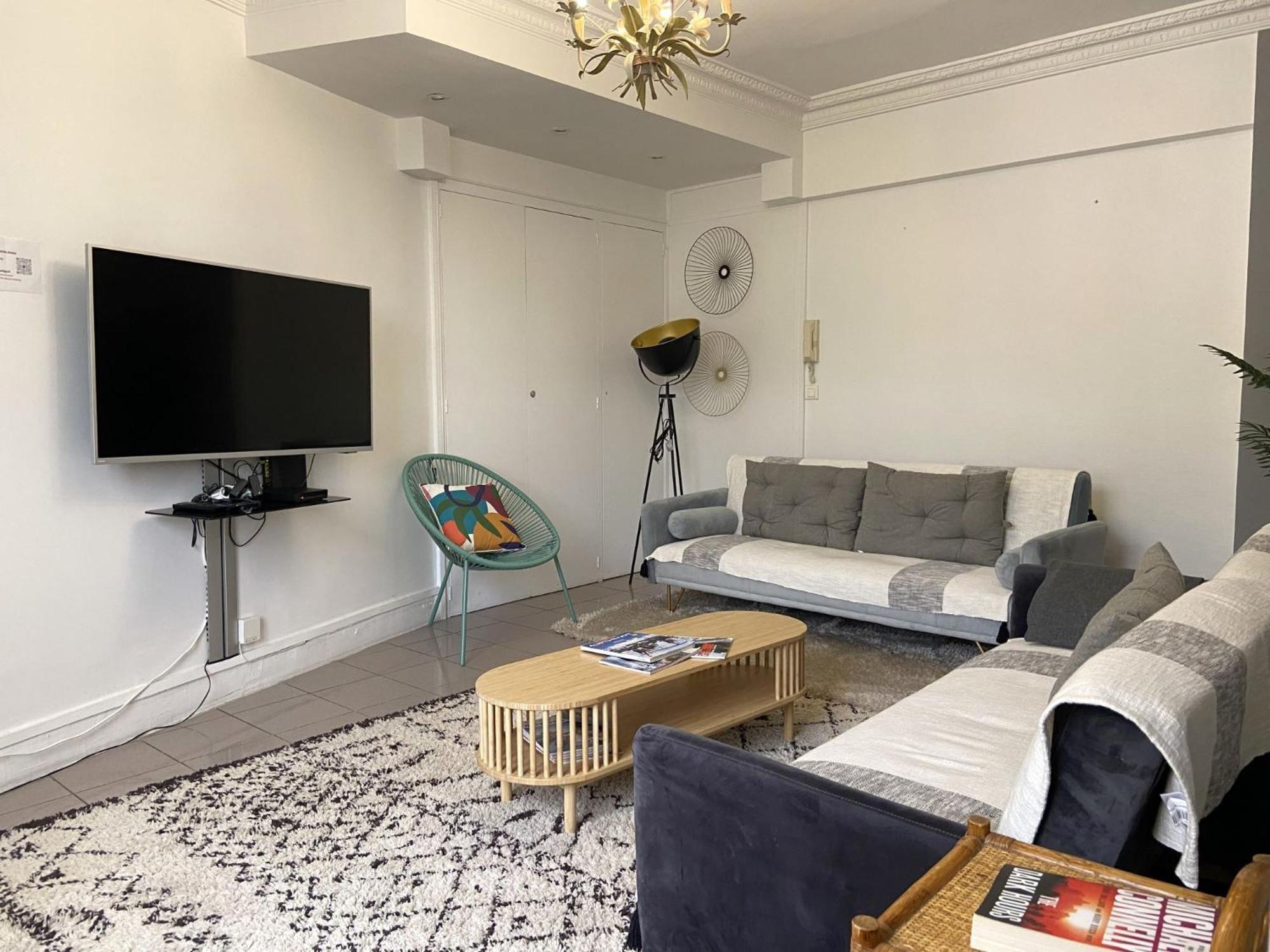 L'Appartement Des Champs Elysees Париж Екстериор снимка